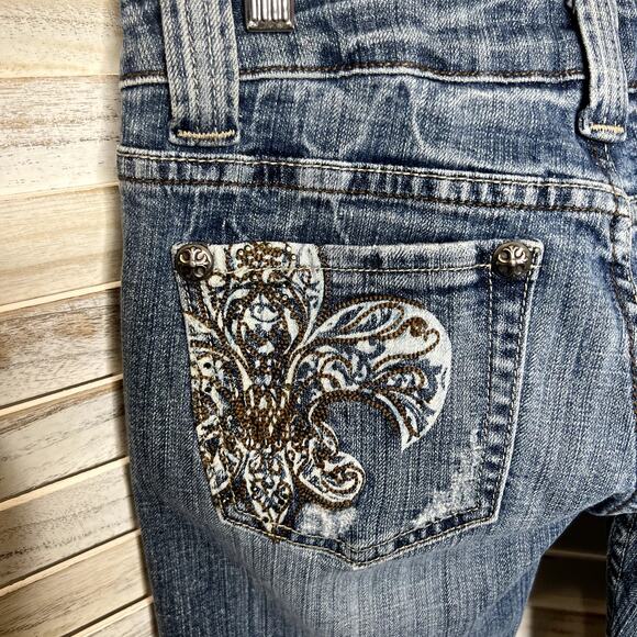 MISS ME JP4738 Women's Fleur De Lis Boot Cut Distressed Jeans Med Wash 27 - Picture 10 of 16